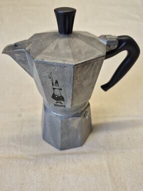 Vintage Bialetti Moka Express 5-Cup Aluminum Stovetop Espresso Maker – Italy